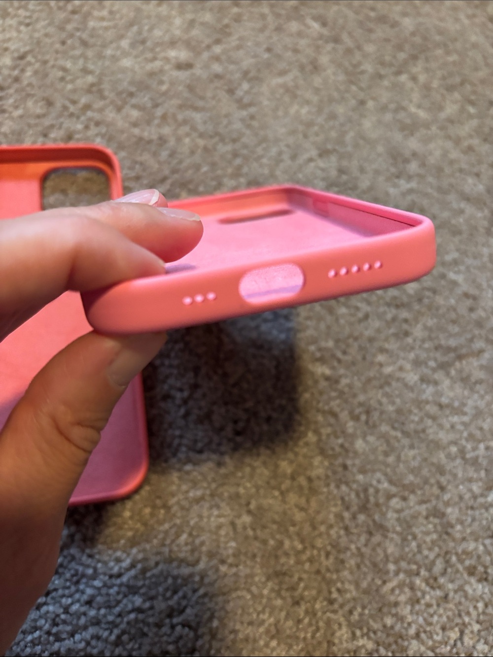 Set of 3 Apple Silicone iPhone15 Cases - Pink / Coral / Cream - Picture 11 of 11